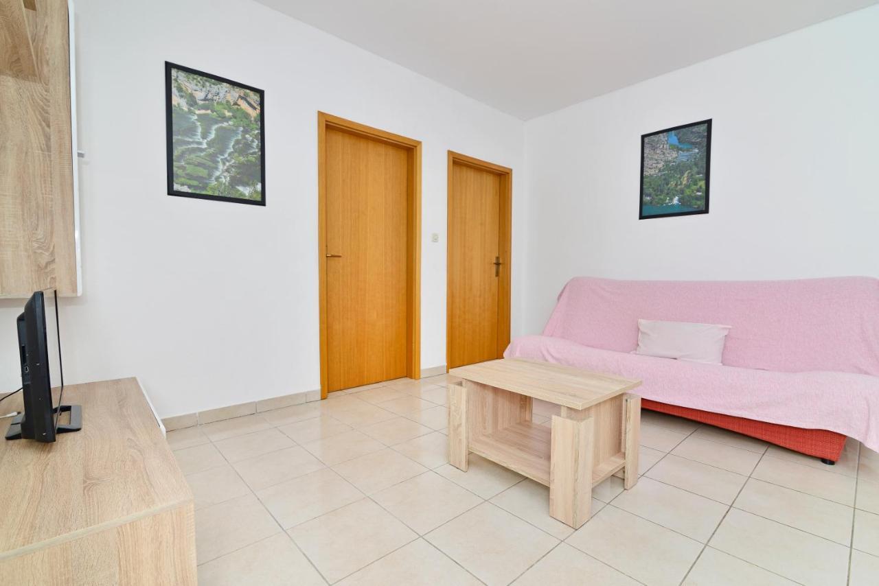 Apartments Martina 沃迪切 外观 照片